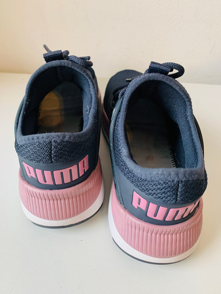 Puma Women’s Pace Future Allure Casual Sneakers Size 7