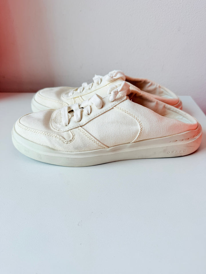 Cole Haan Grand Pro Series Rally Canvas Mule Sneakers in Cream Size 8 Women’s