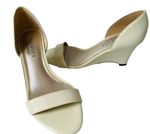 Talbot’s Buttercream/Off White Leather Wedge Sandal Size 7.5 AA Narrow