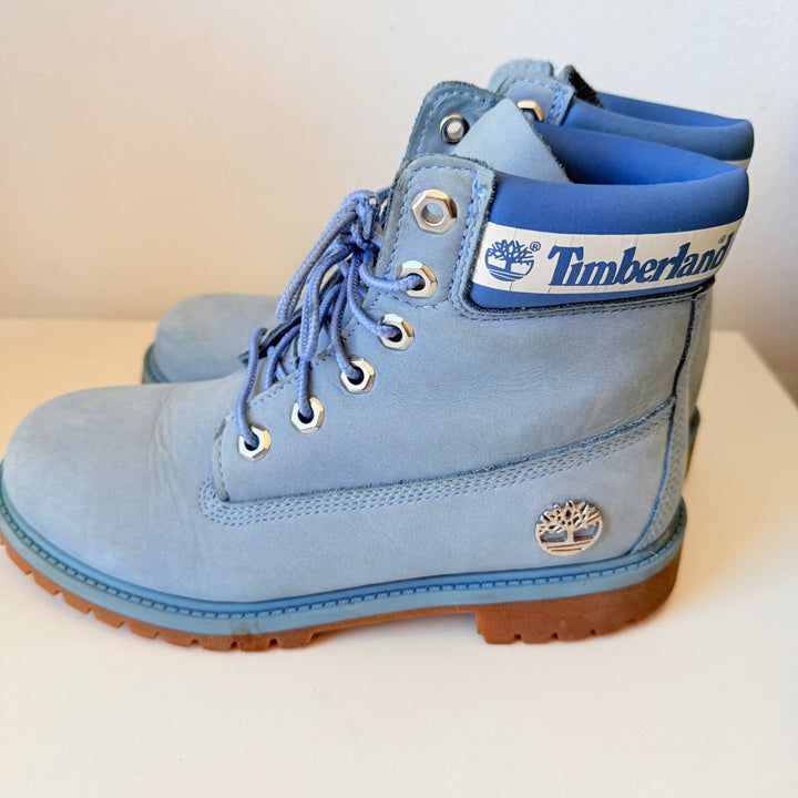 Timberland Light Blue Boots Size 5 Boys (Womens 6.5-7)