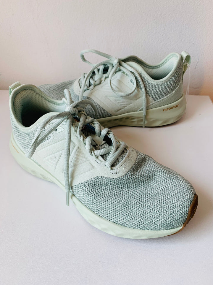 New Balance Fresh Foam Sport Women’s Running Shoes Mint/Silver Moss Size 7.5