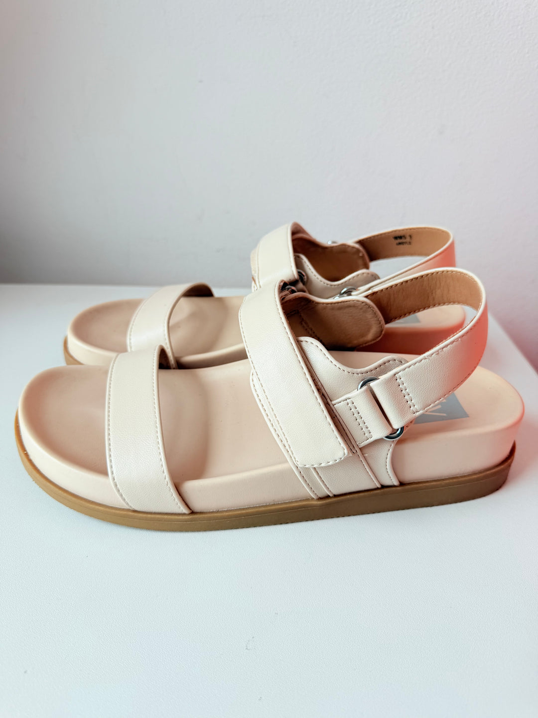 DV Dolce Vita Argyle Platform Sandals Size 9