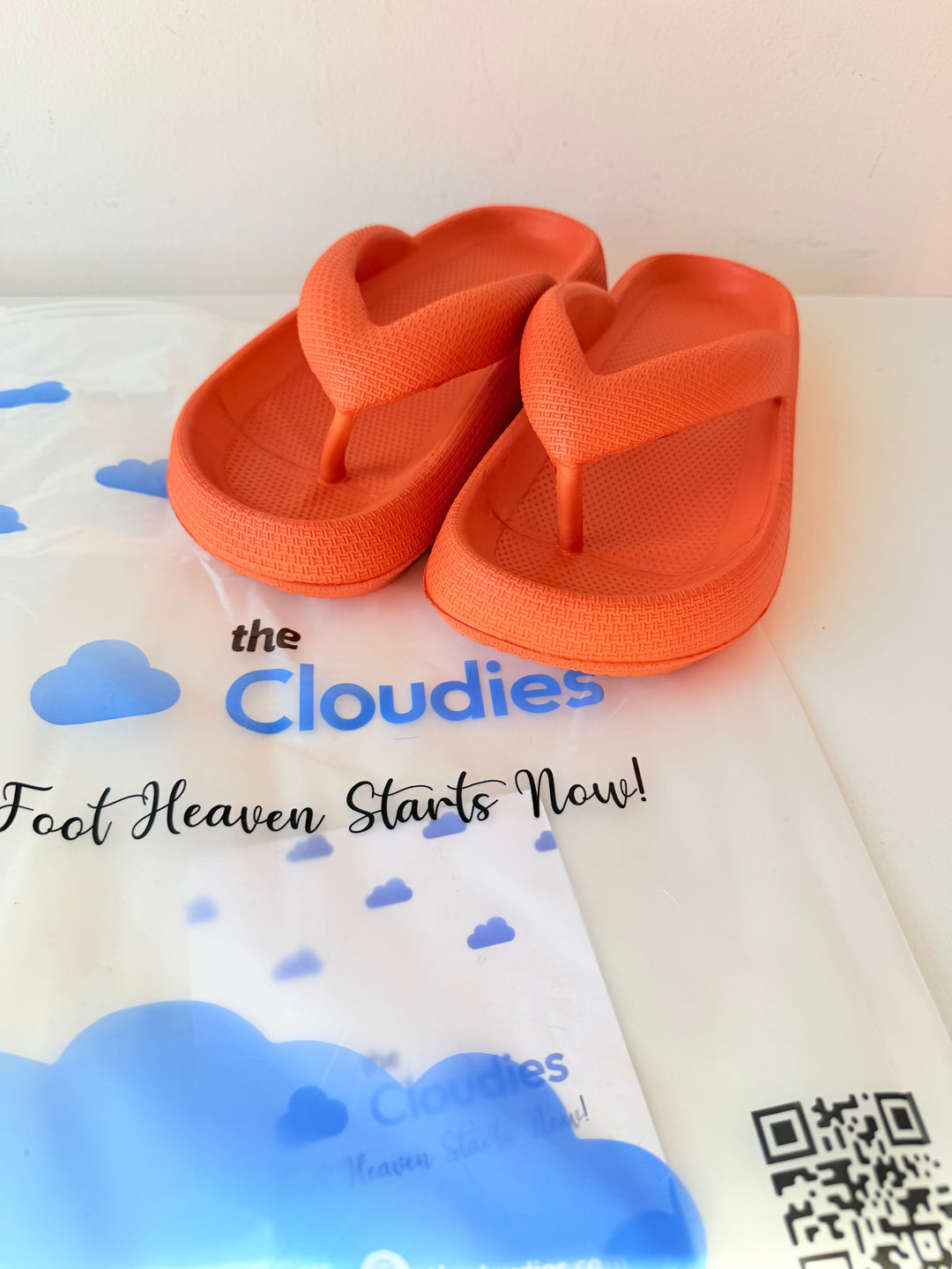 The Cloudies Orange Waterproof Flip Flops New Size 36-37
