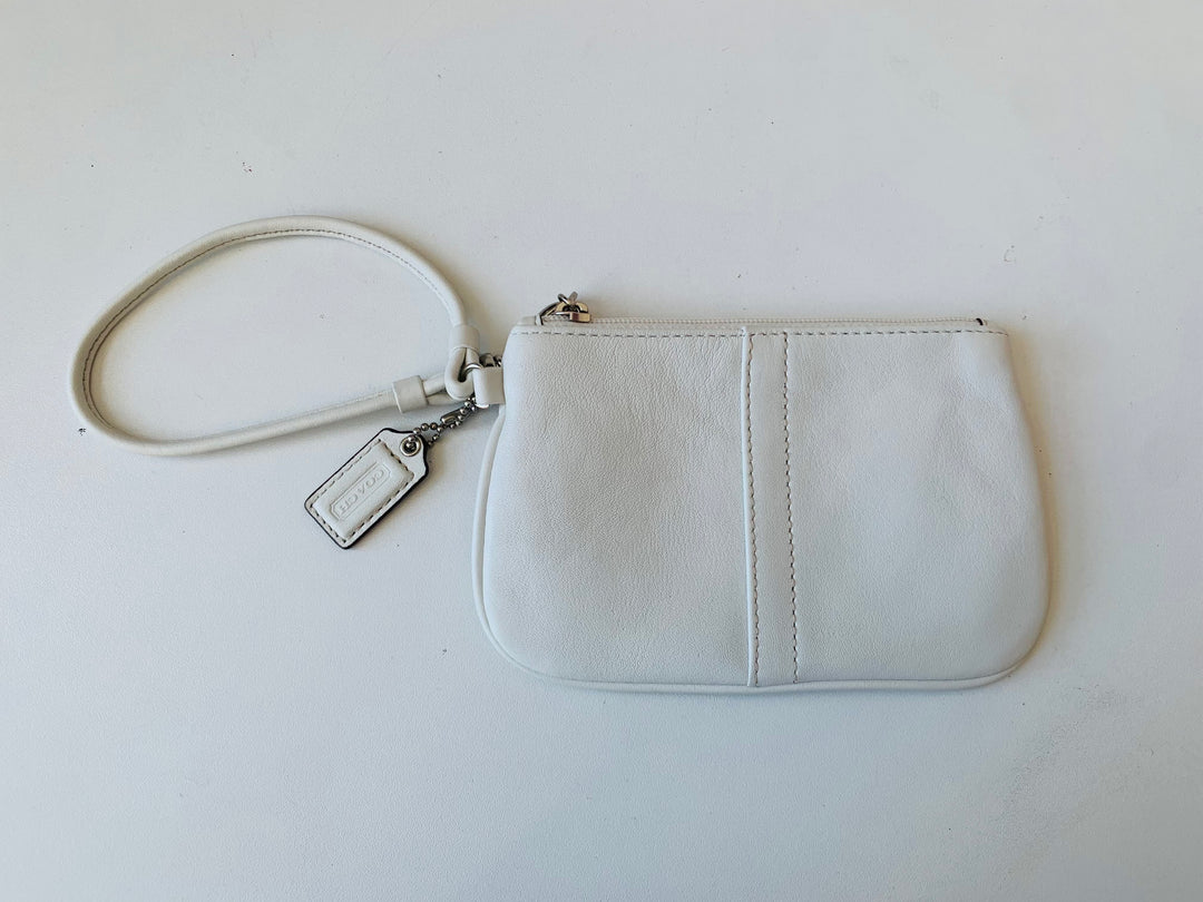 Coach White Leather Top Zip Mini Wallet/Wristlet