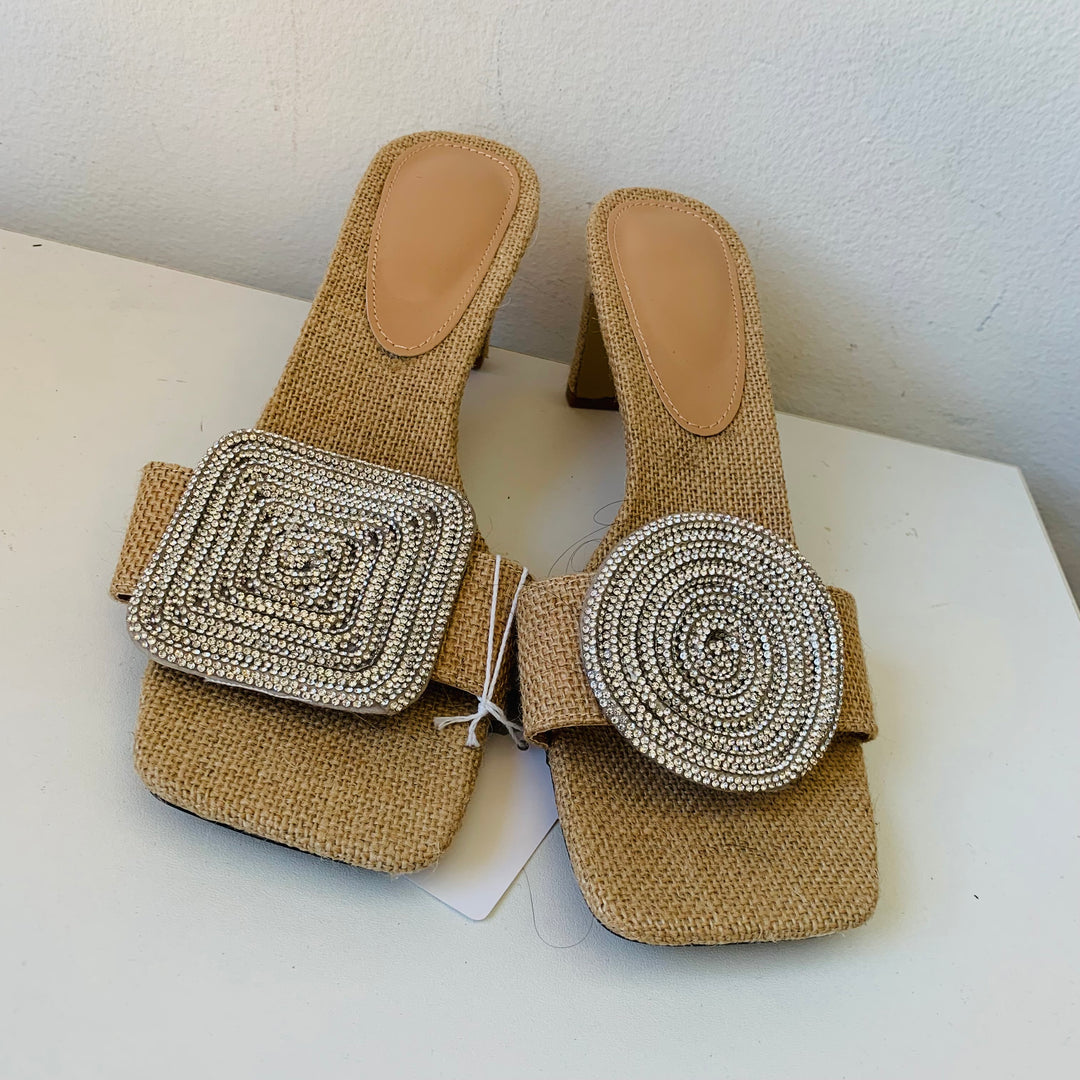 Turkish Women’s Beige Khesh Heeled Sandals Size 10 New