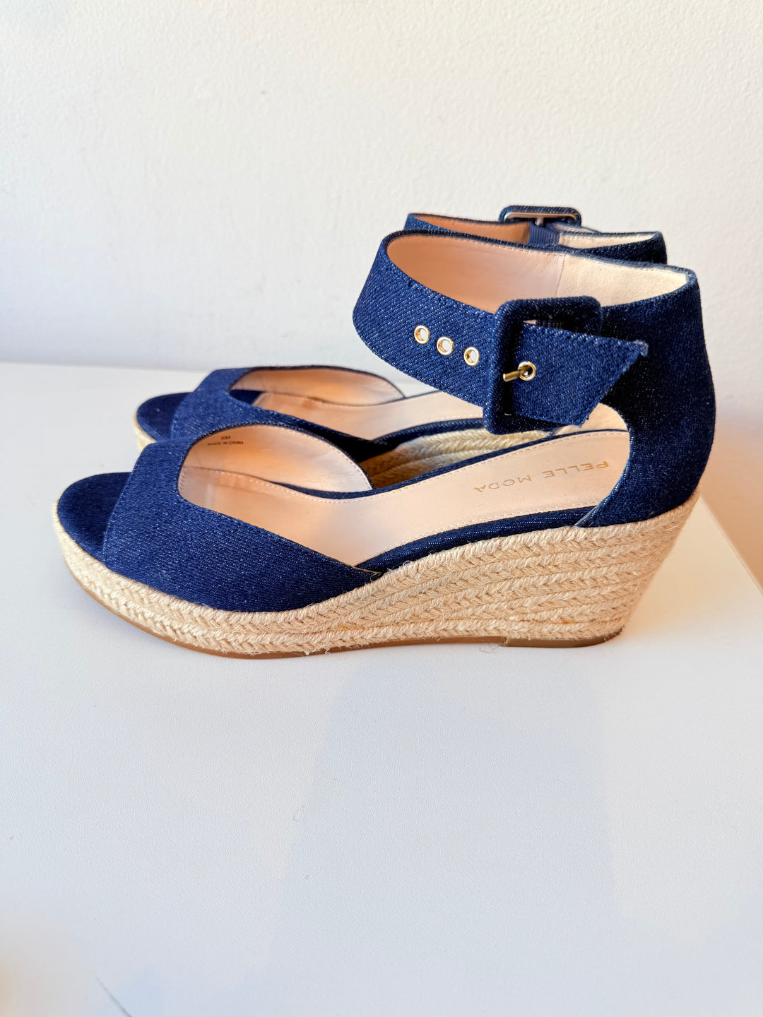 Pelle Moda Blue Jean Espadrille Wedge Ankle Strap Sandals Size 8