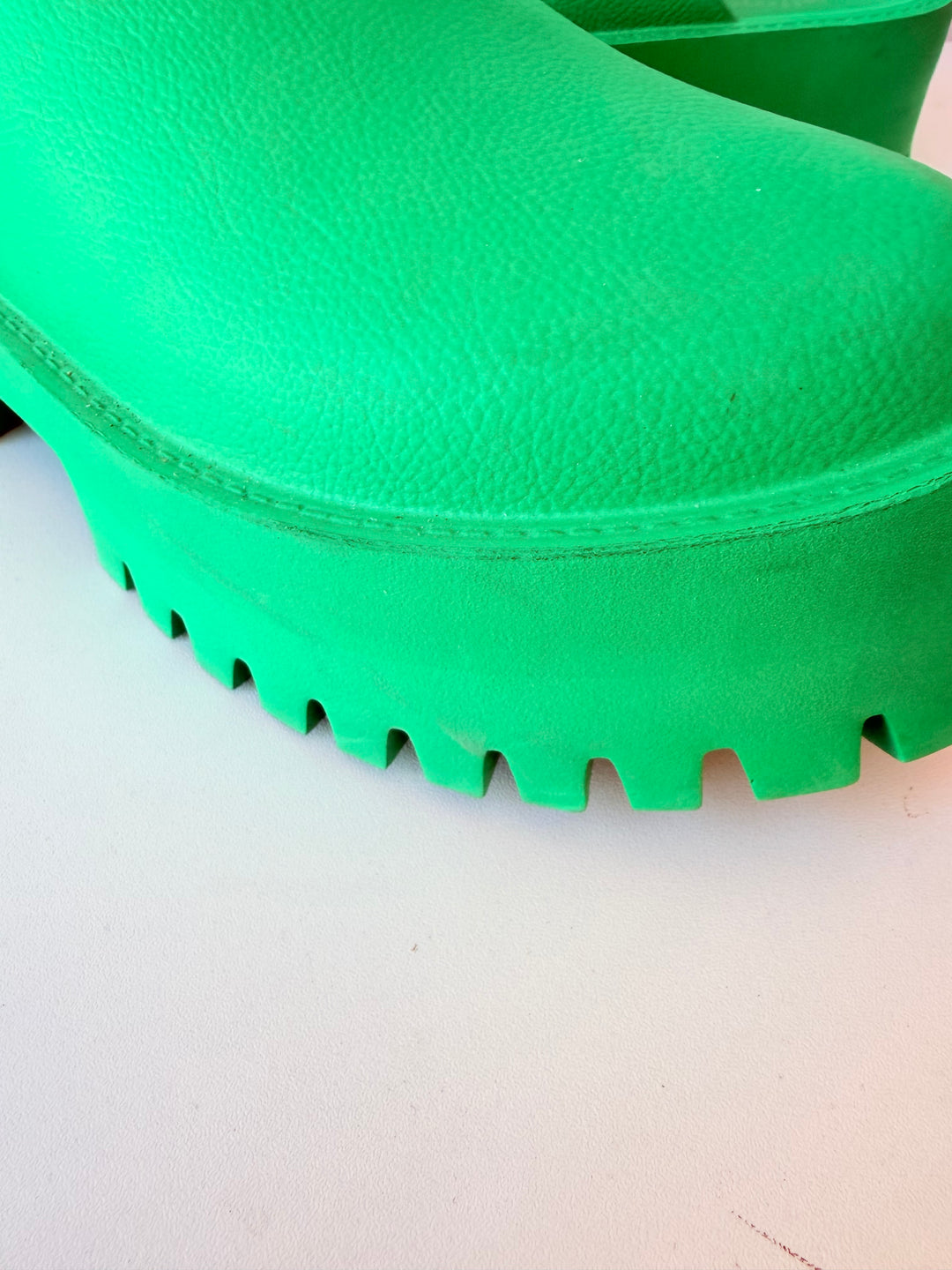 Jeffrey Campbell Green Platform Mules Size 9