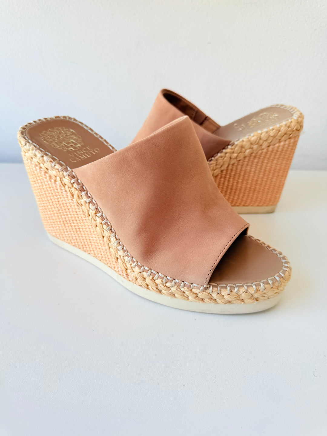 Vince Camuto Brissia Espadrille Wedge in Tortilla Size 8.5