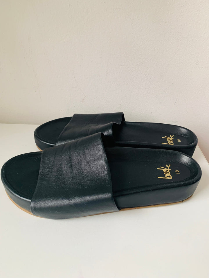 Beek Black Leather Slide on Sandals Size 10