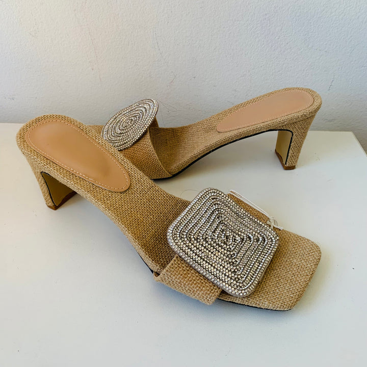 Turkish Women’s Beige Khesh Heeled Sandals Size 10 New