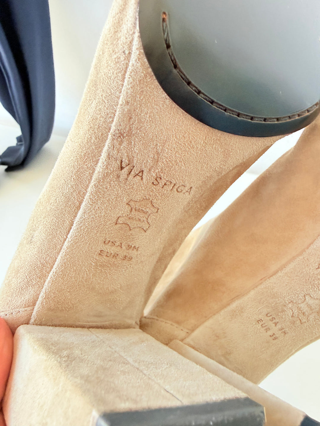 Via Spiga Nadia Suede Tan/Taupe Ankle Booties Size 9 Medium