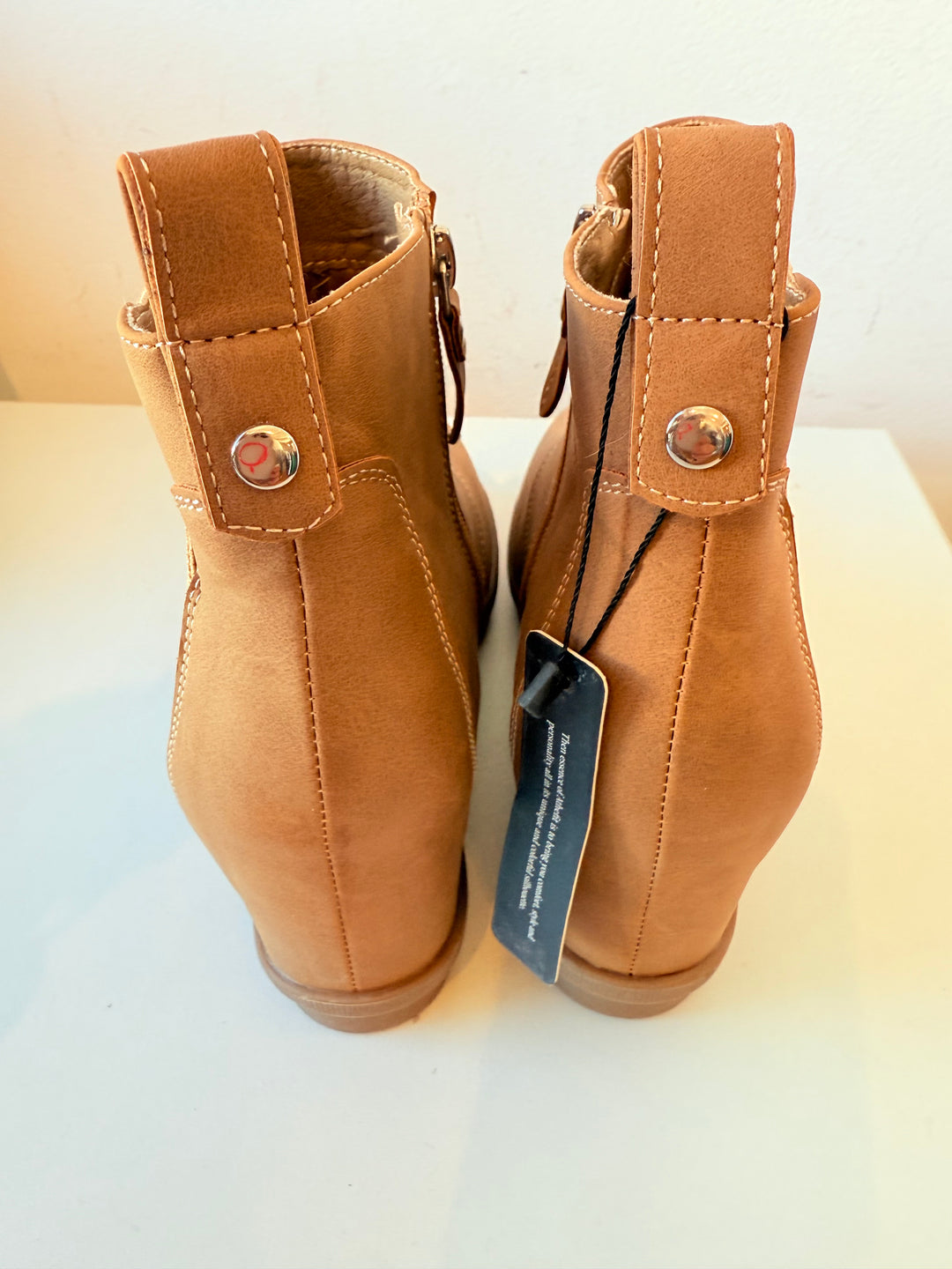 Athlefit Chelsea Style Wedge Booties In Vegan Brown Leather Size 10 NWT