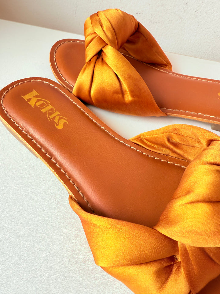 Korks Soleil Rust/Copper Knotted Slide Sandals Size 8