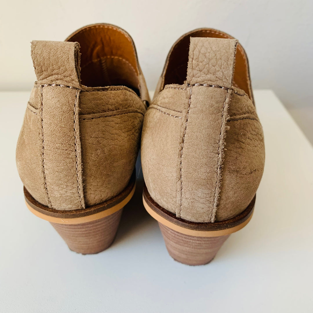 Lucky Brand Tan Suede Booties Size 6.5
