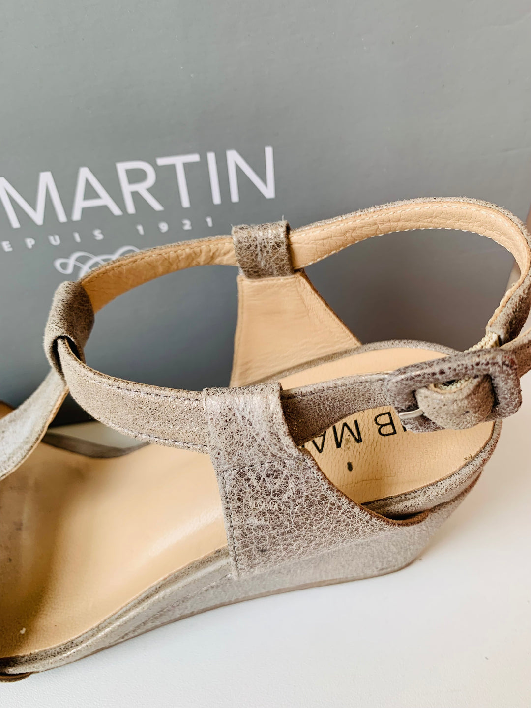J.B. Martin Narnia Summer Bronze Metallic Suede Sandals Size 37
