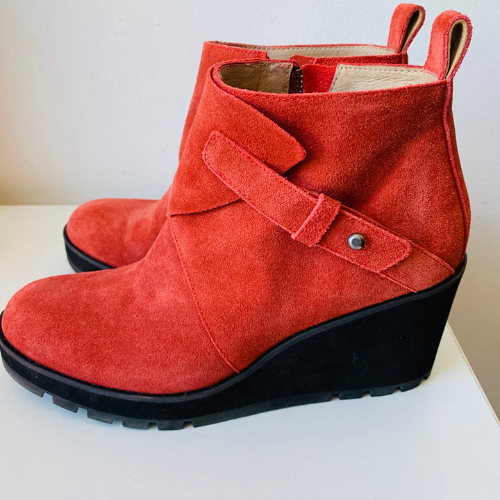 Eileen Fisher Tinker Suede Wedge Booties In Burnt Orange Size 9.5