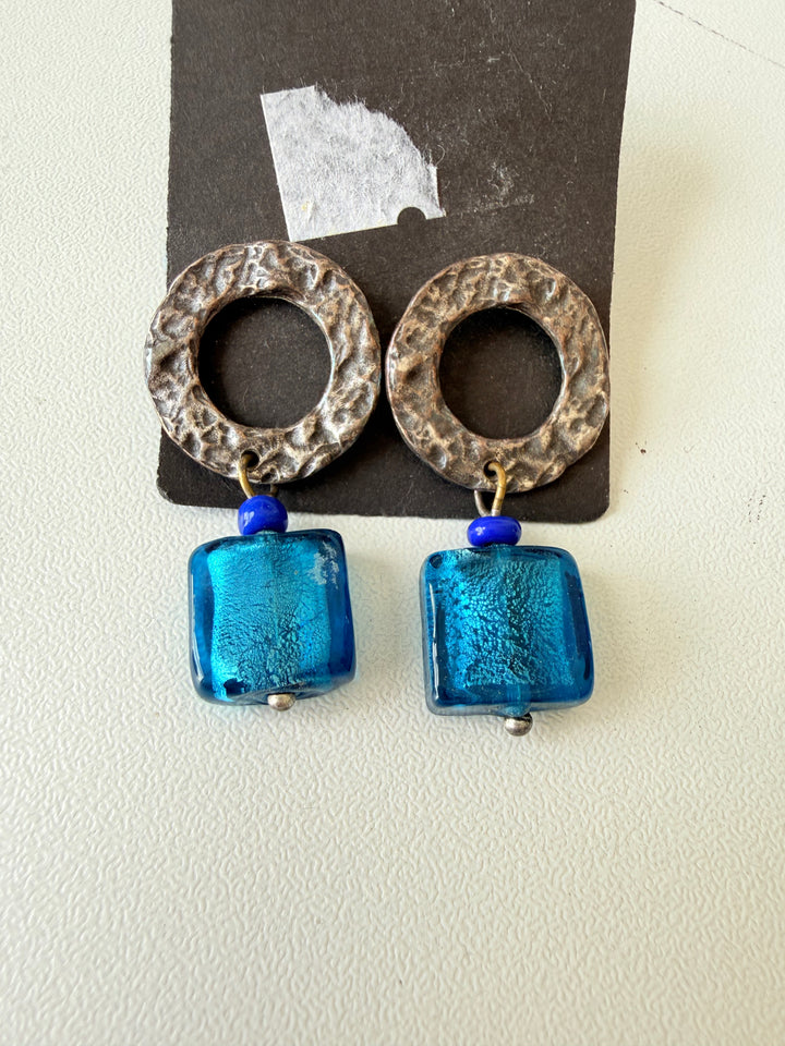 Hammered Silver Tone Blue Stone Pierced Earrings