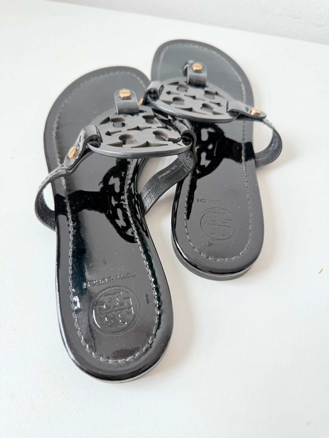 Tory Burch Black Patent Leather Miller Thong Sandals Size 8.5