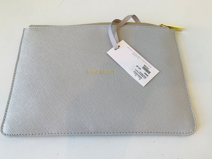 Katie Loxton London Shine Bright Perfect Pouch In Light Grey Vegan Textured Leather NWT