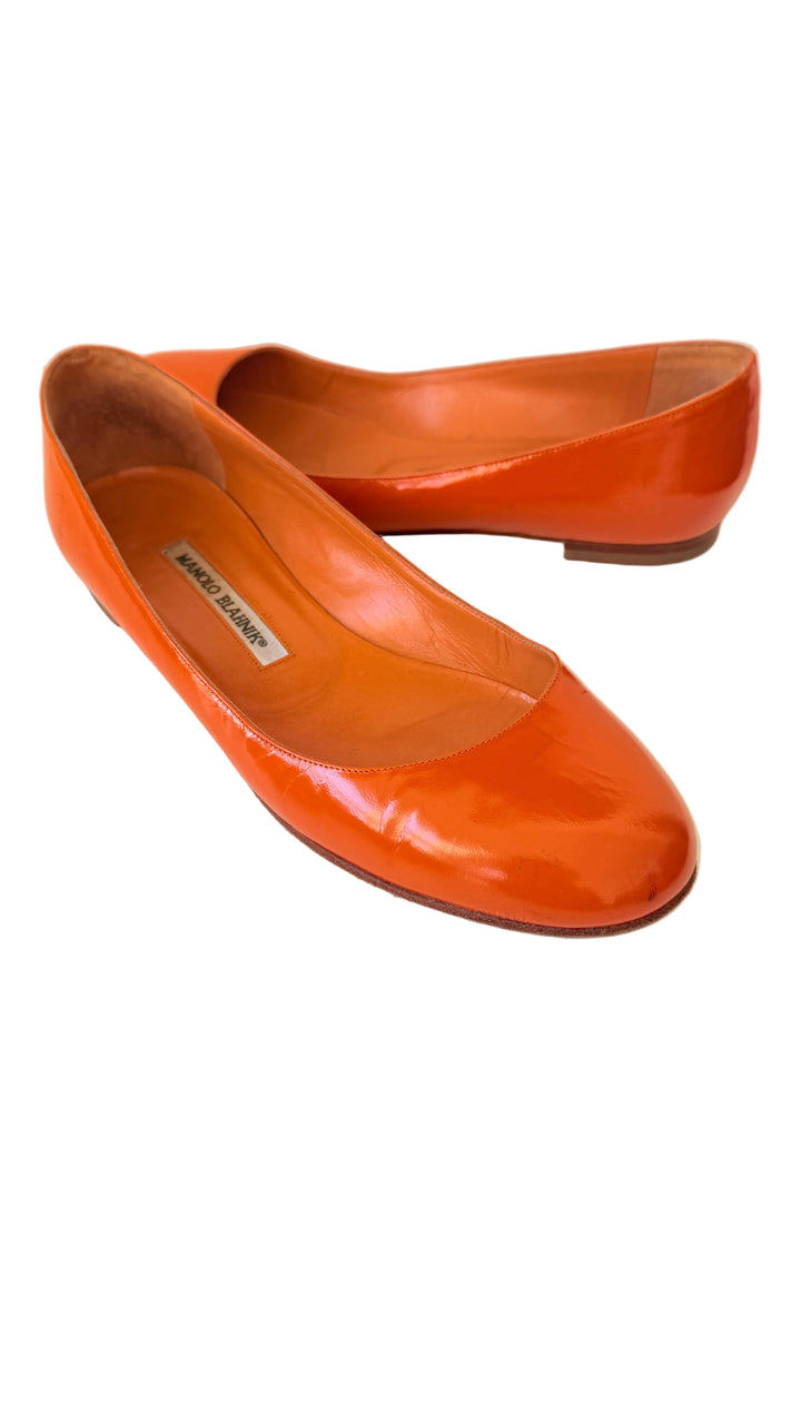 Manolo Blahnik Tere Patent Orange Flats Size 37