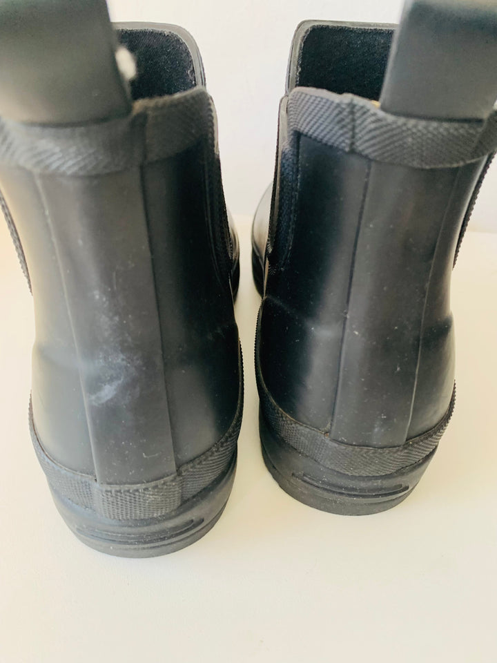 Skechers Good Year Rubber Ankle Boots Size 7