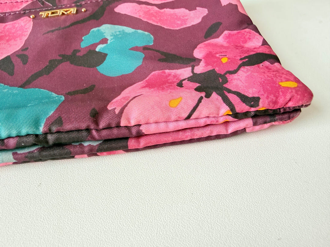 Tumi Voyager Dual Zip Floral Wristlet