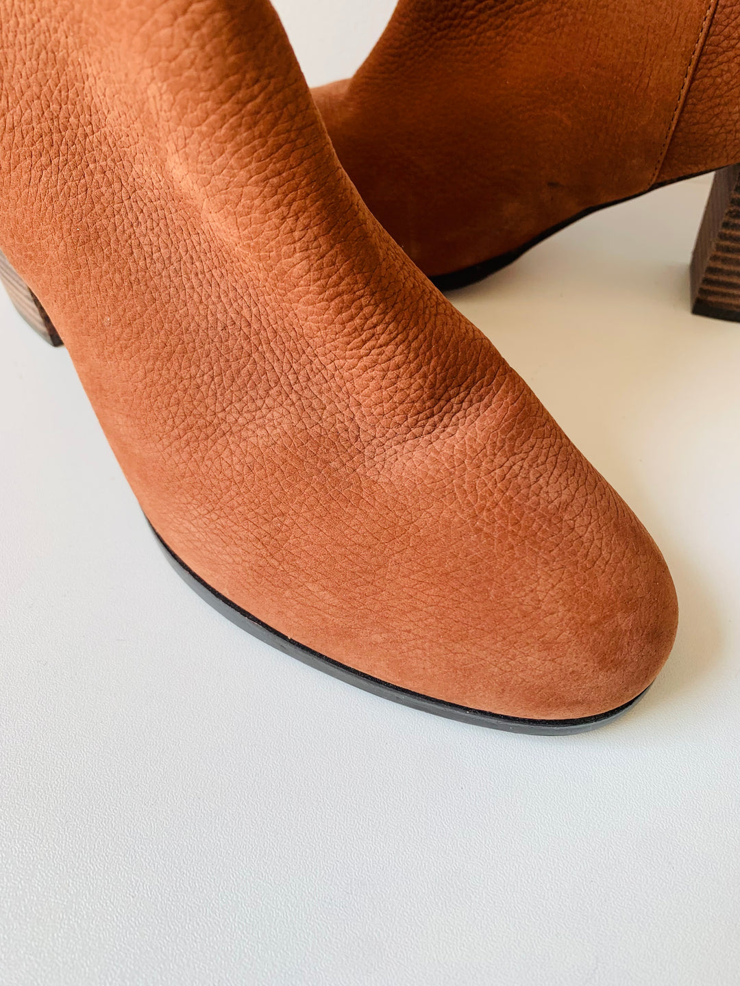 Cole Haan Brown Pebble Grain Leather Ankle Boots Size 7.5
