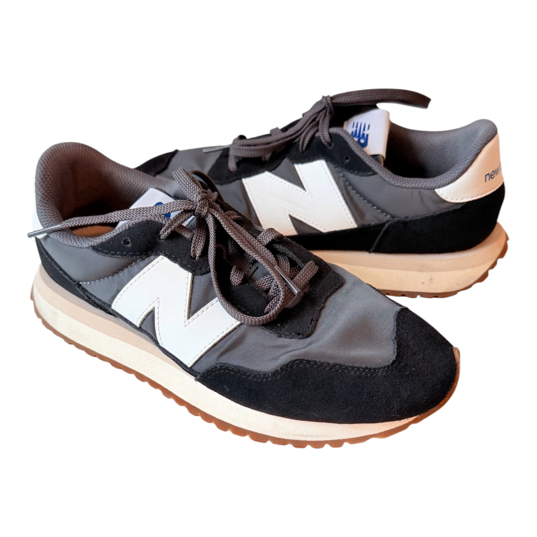 New Balance 237v1 Colorway Black/Magnet Sneakers Size 7.5 Women’s