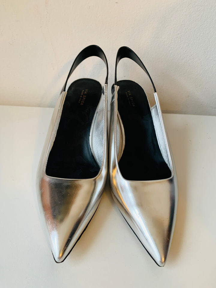 Via Spiga Silver Metallic Slingback Heels Size 8