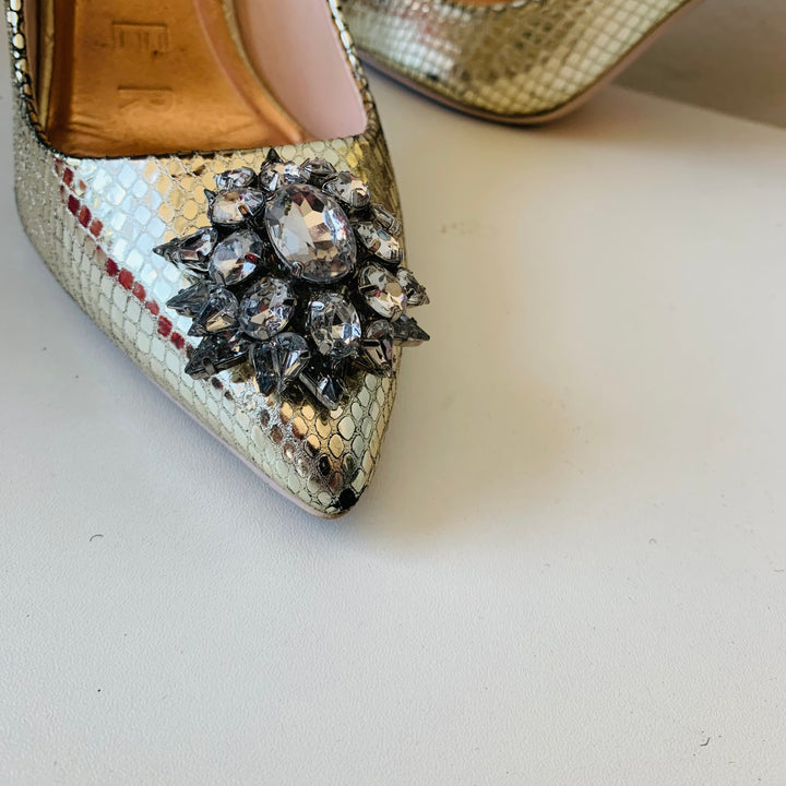 Ted Baker Elannam Crystal Embellished Pump In Gold Metallic Snakeskin Size 7.5