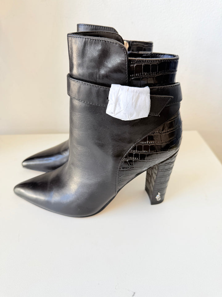 Sam Edelman Rita Black Leather Pointed Toe Bootie Size 6.5 New