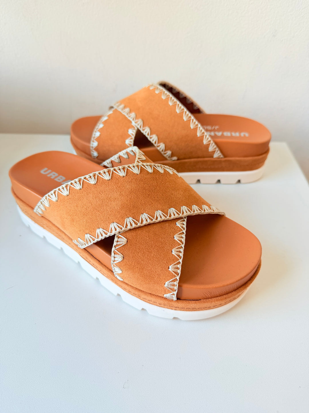 J/Slides Urban Sport Tan Faux Suede Beck Slip On Sandals Size 6.5 New In Box