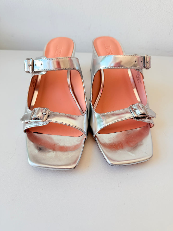 J.Crew Layne Buckle Sandals in Mettalic Silver Specchio Leather Size 7.5