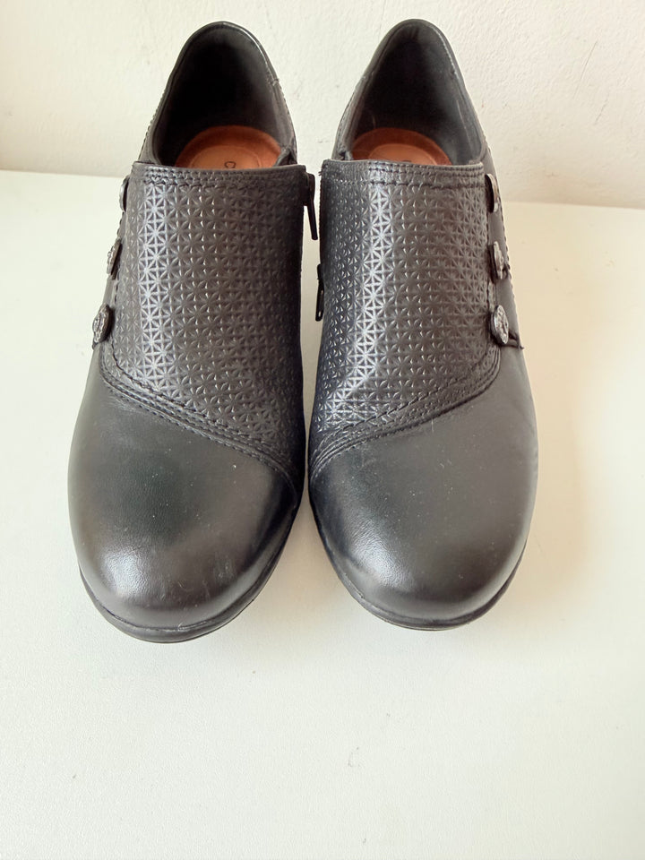 Cobb Hill By Rockport Kailyn Vamp Black Booties Women’s Size 9