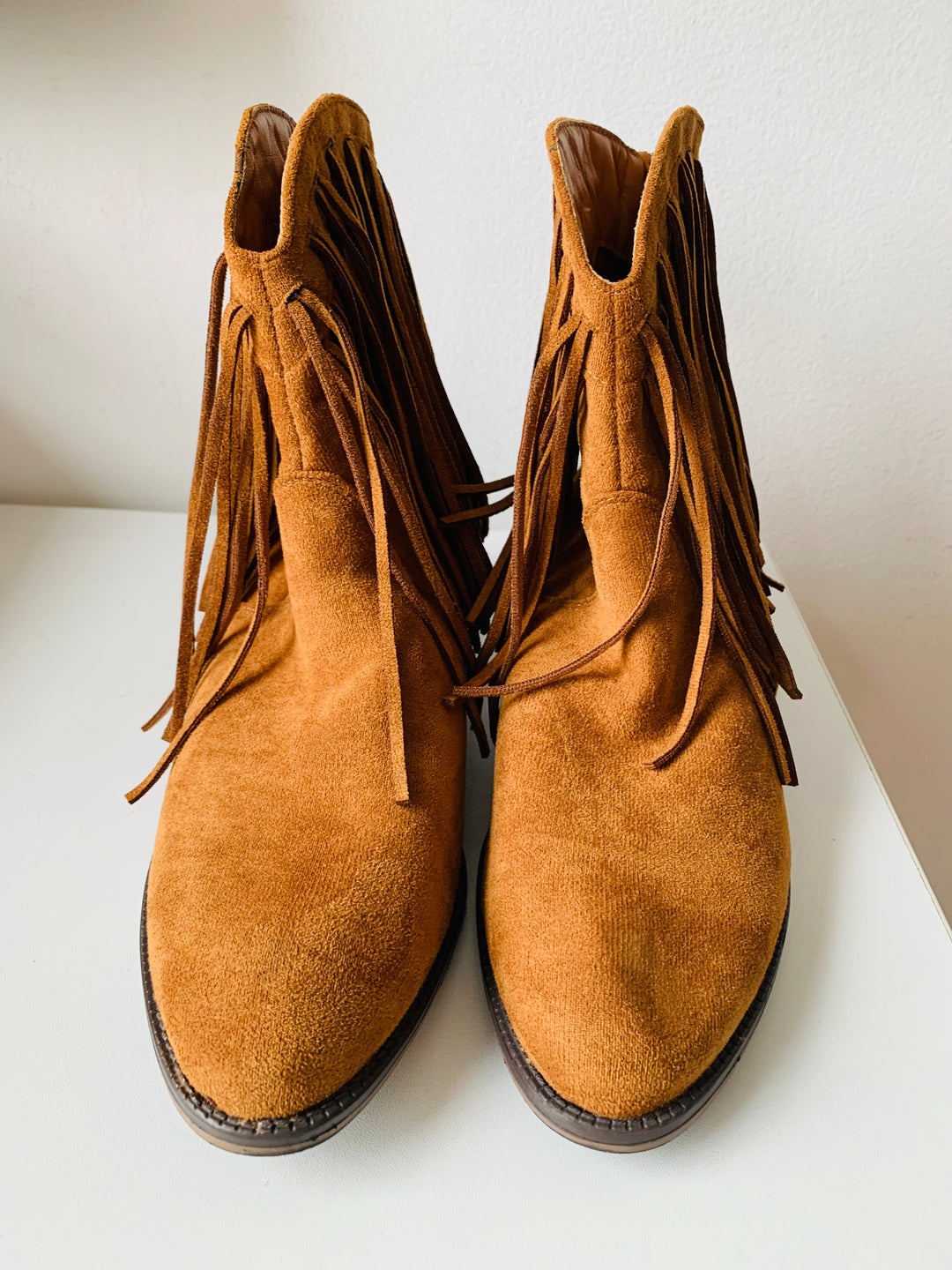 Wild Diva Brown Fringe Suede Boots Size 9