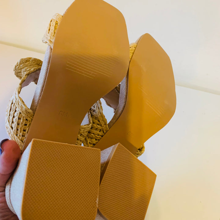 Beach by Matisse CoCo Folly Natural Heeled Sandal Size 8 New in Box