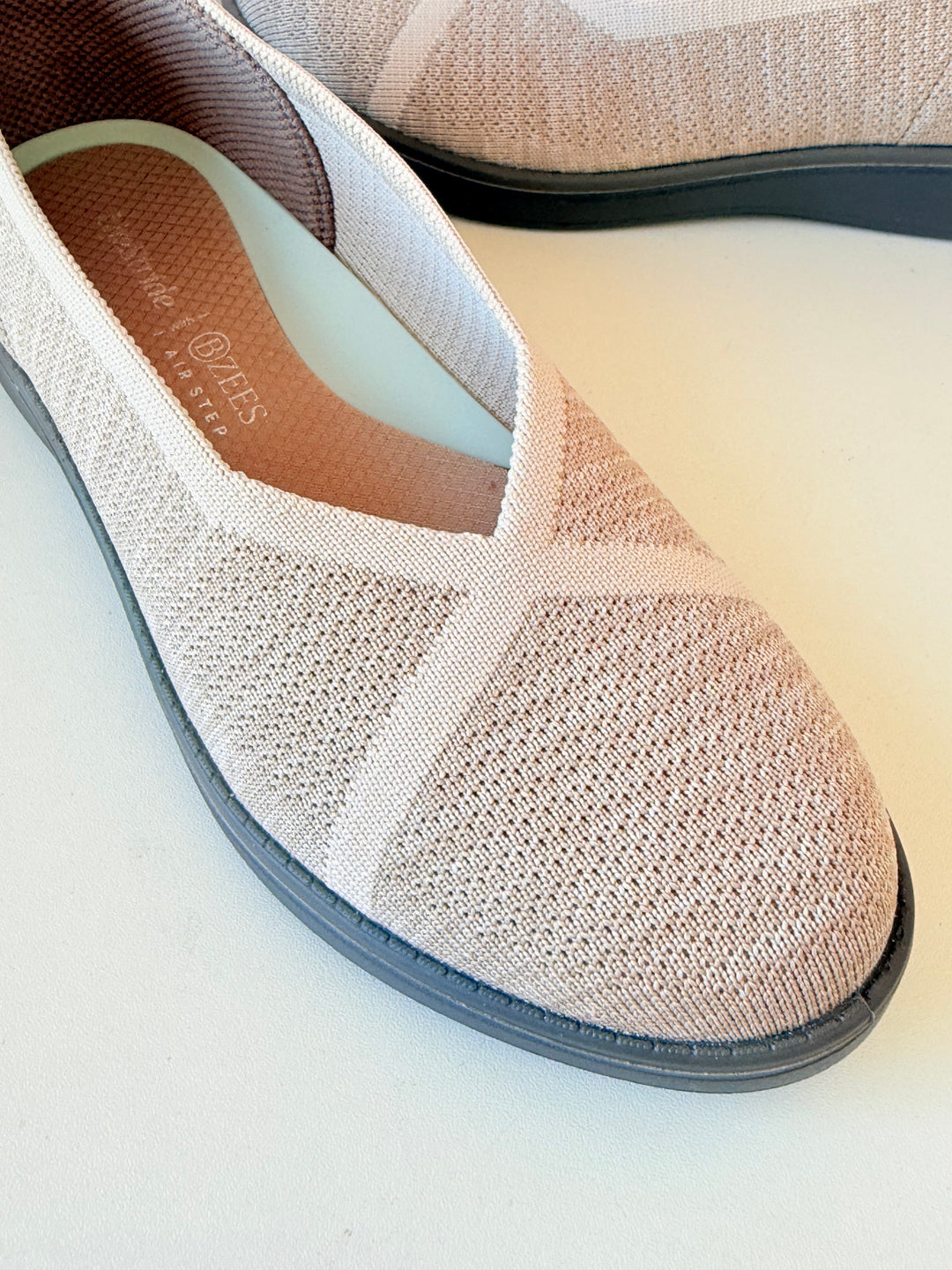 Lifestride Air Step Simply Taupe Slip On Shoes Size 6 Wide New