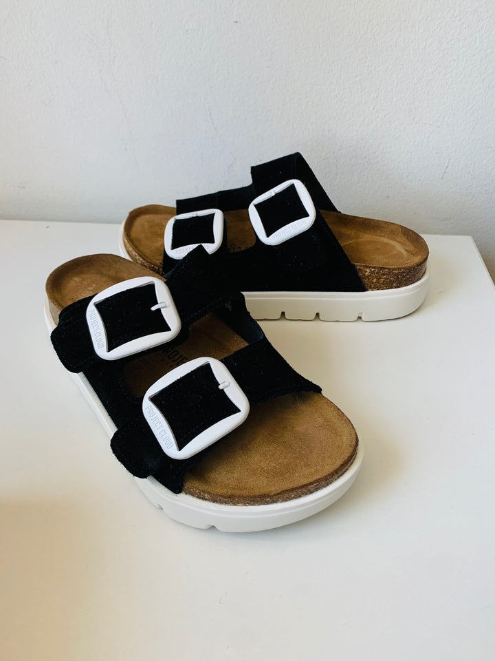Project Cloud Greece Chucky A Black Suede Sandals Size