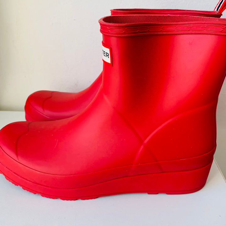 Hunter Red Rubber Ankle Boots Size 9