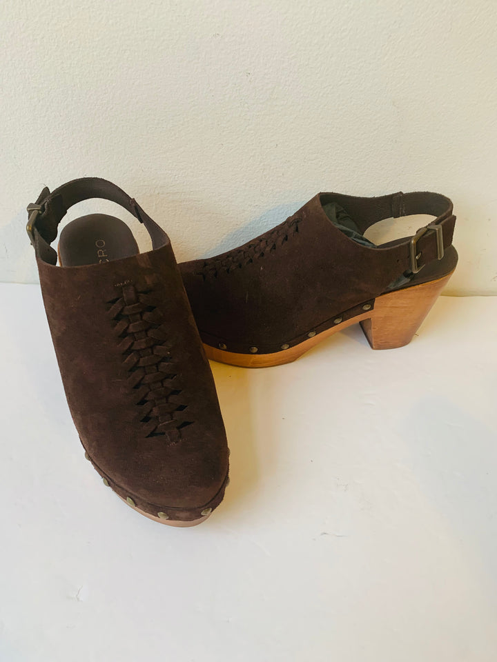 Pilcro by Anthropologie Chocolate Suede Slingback Clog Heels Size 6 Women’s