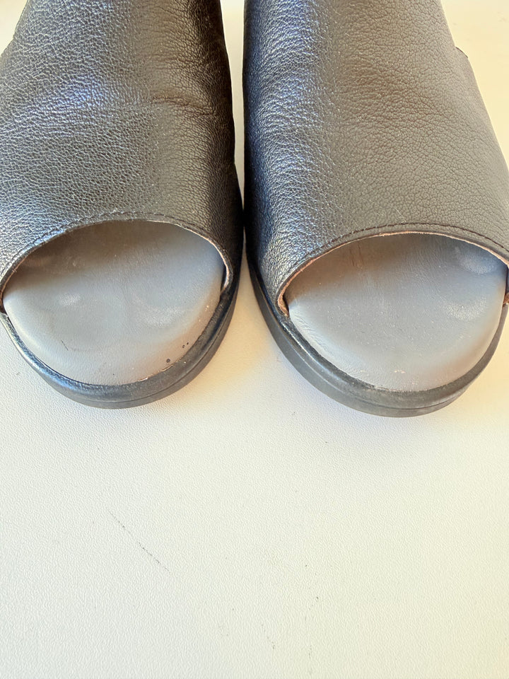 Fly London Nily Wedge Black Leather Sandals Size 39