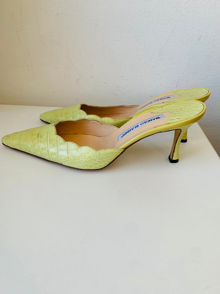 Manolo Blahnik Lime Green Textured Mules Size 38.5