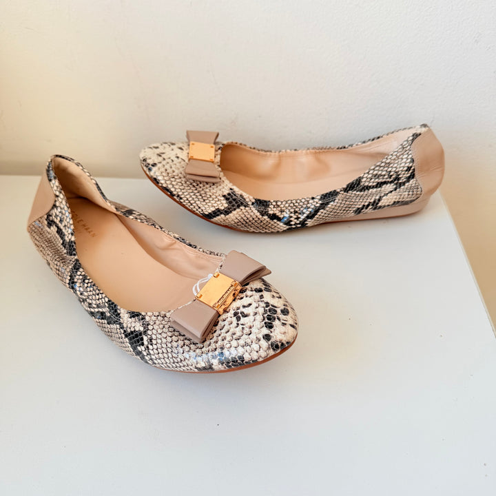 Cole Haan Grand OS Tail Bow Ballet Flats In Natural Brown Beige Snakeprint Size 10.5