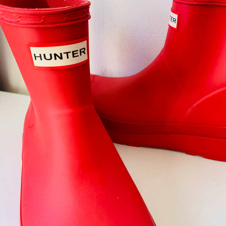 Hunter Red Rubber Ankle Boots Size 9