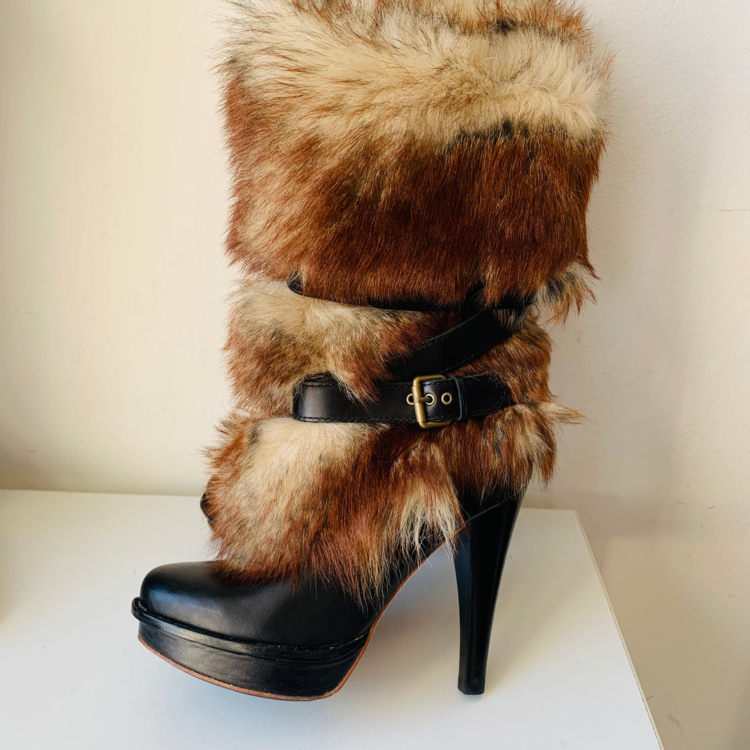 UGG Foxly Fur Leather Shearling Heeled Boots Size 6.5 In Brown Fur With Black Leather