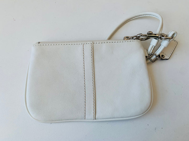 Coach White Leather Top Zip Mini Wallet/Wristlet