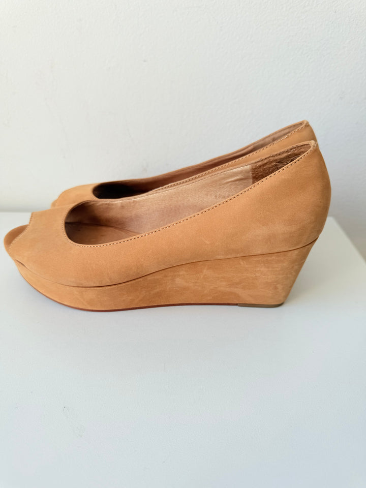 Michael Kors Brown Peep Toe Wedges Size 7.5