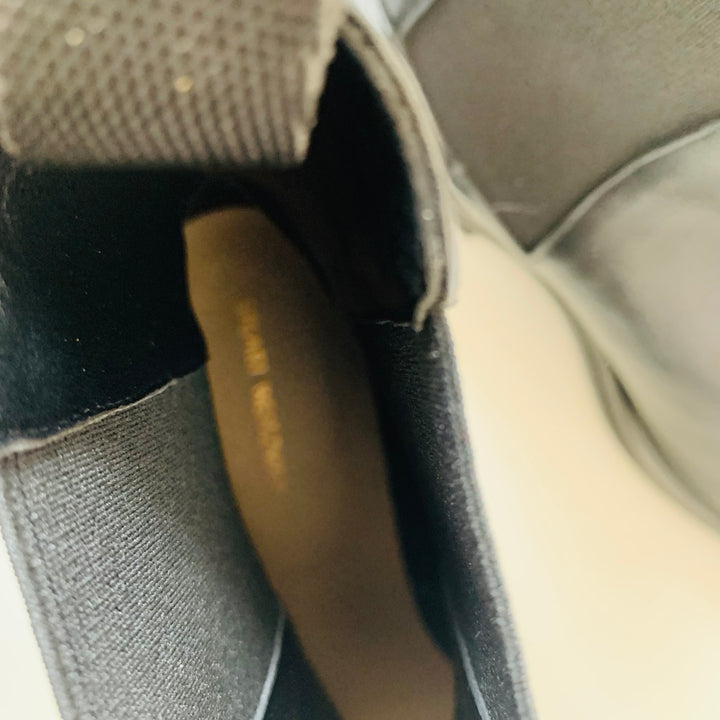 Stuart Weitzman Henley Chelsea Black Leather Ankle Boots Size 7