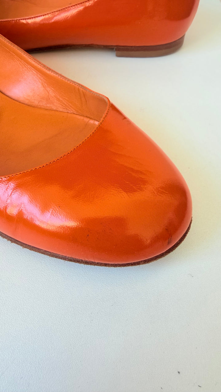 Manolo Blahnik Tere Patent Orange Flats Size 37