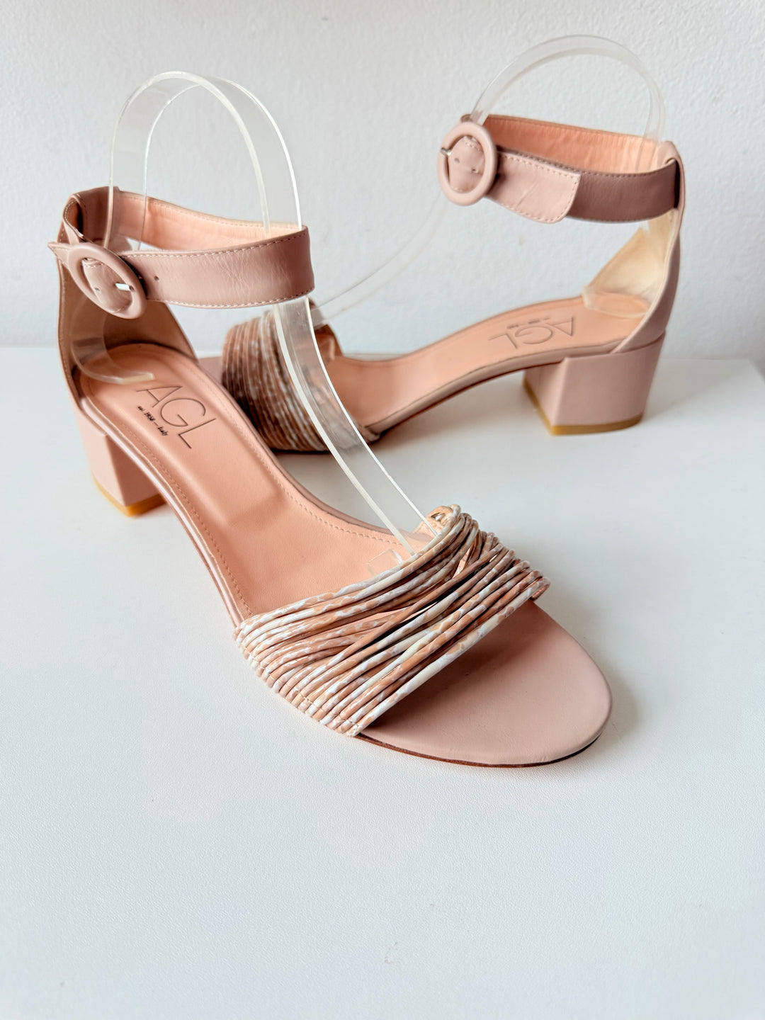 AGL Attiloto Giusti Leombruni Leather Ankle Strap Block Heel Sandals Size 40.5